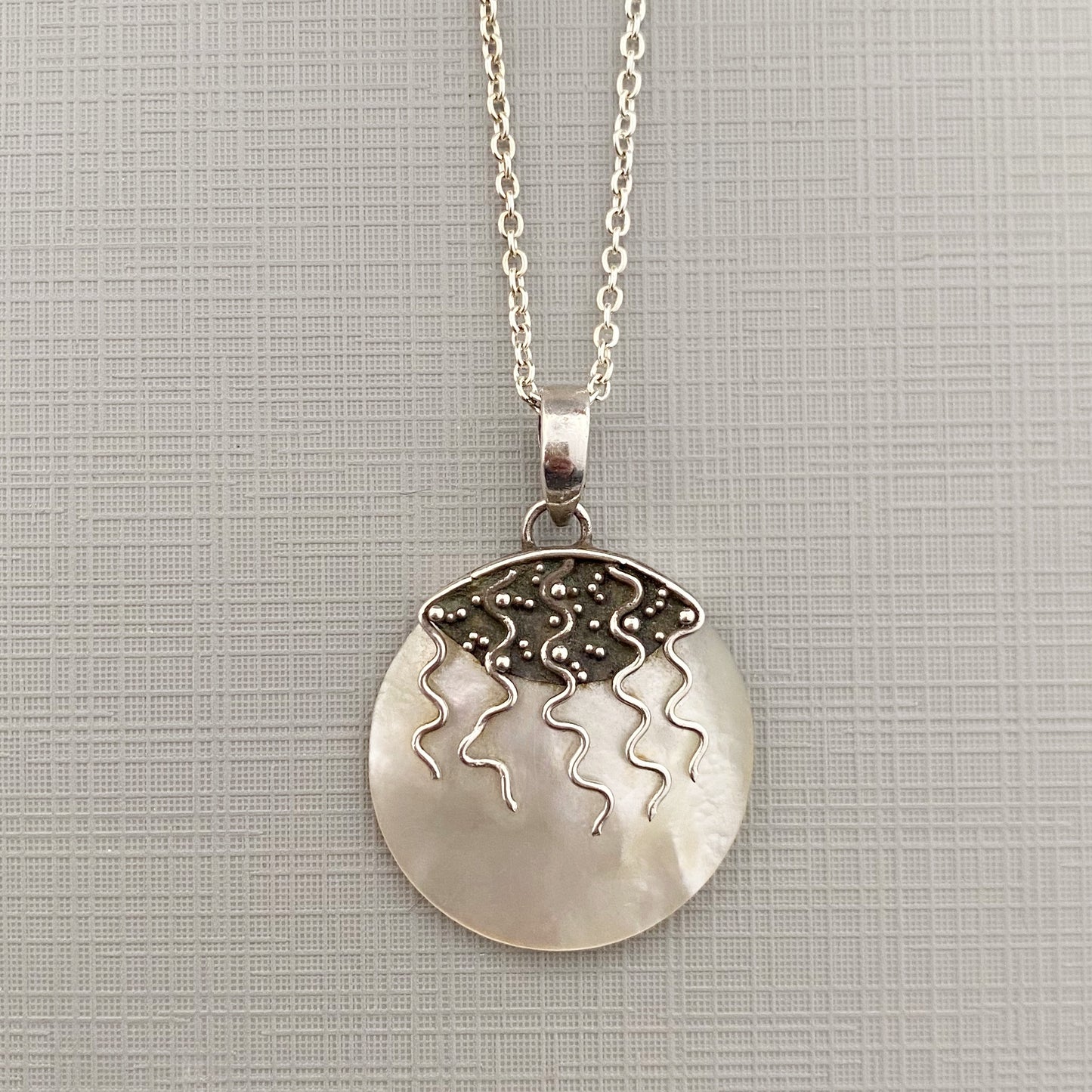 MOON SWIRL pendant
