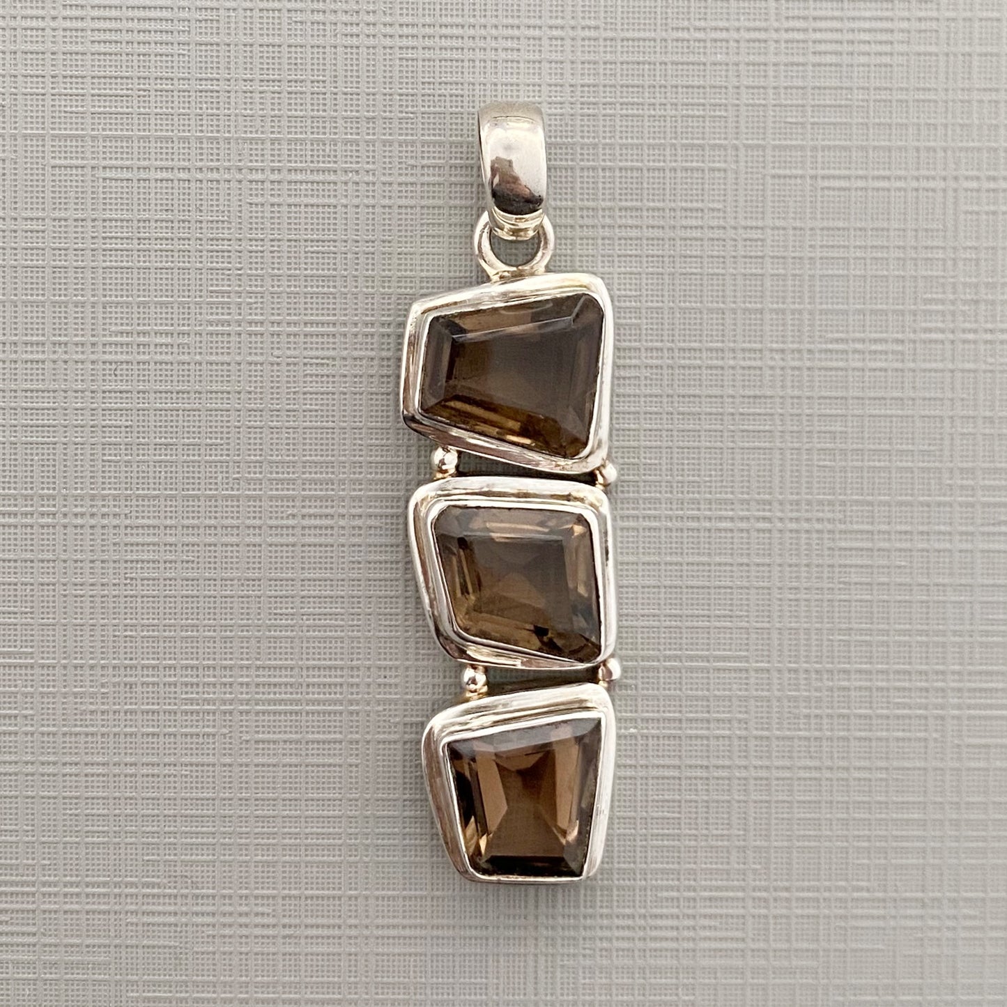 SMOKED QUARTZ DROP pendant