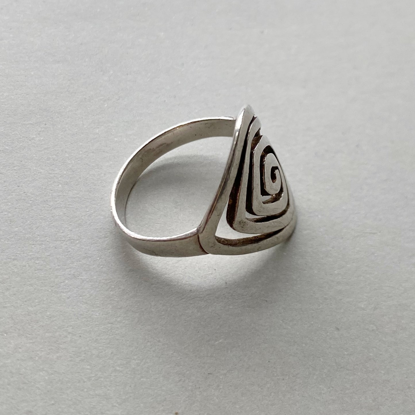 SILVER 90’S ring
