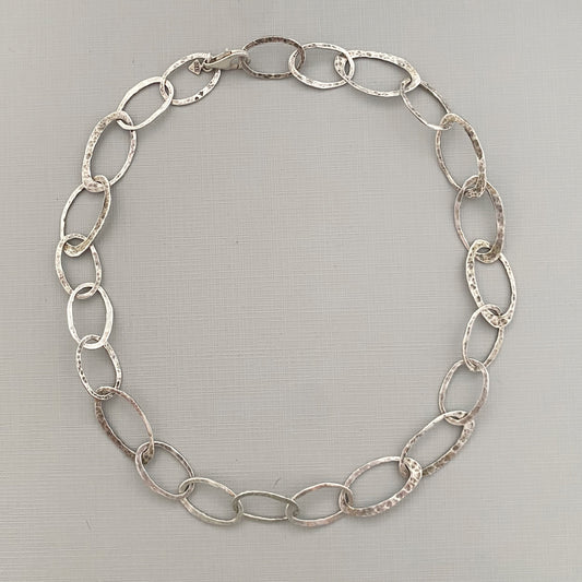 HAMMERED LINKS necklace