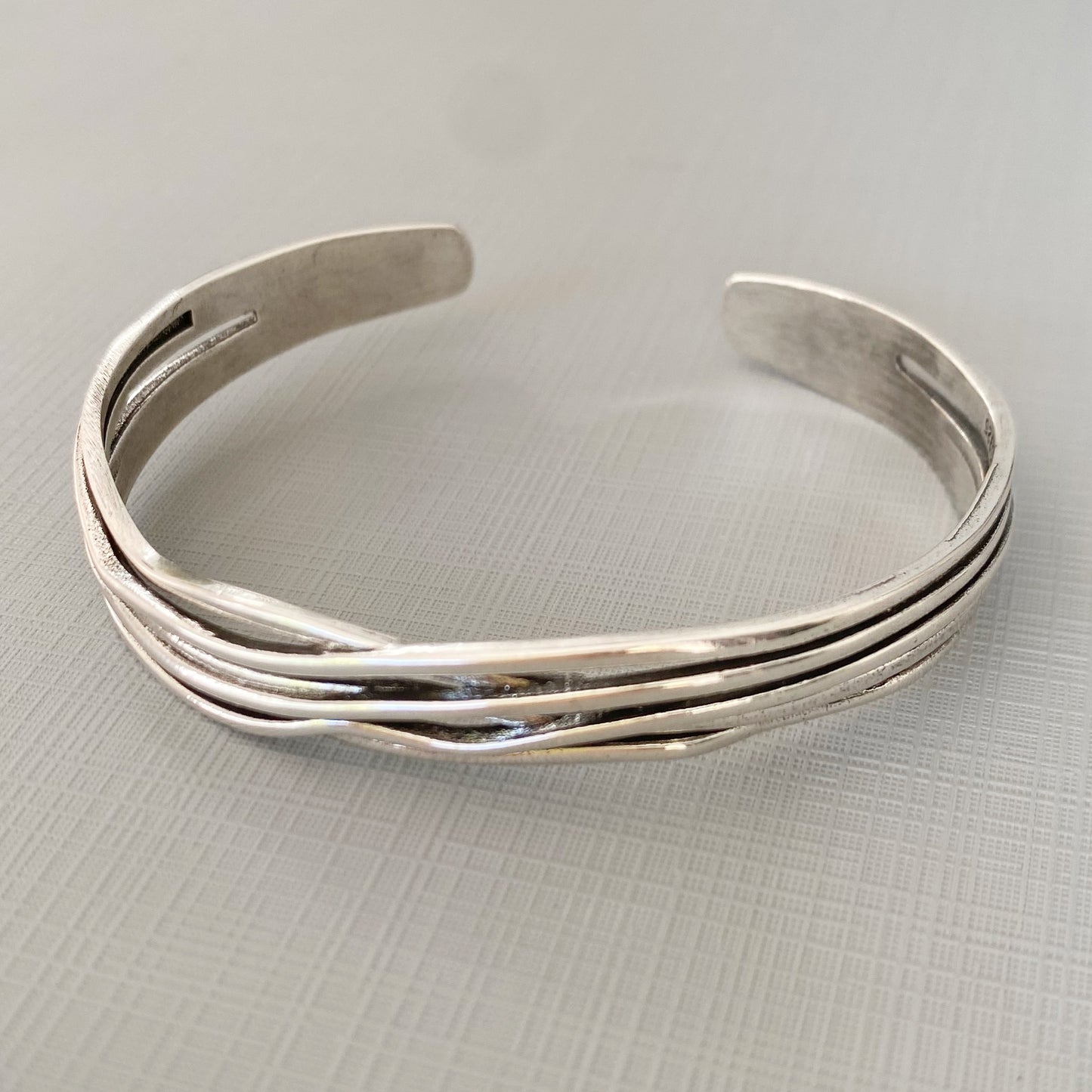 GRUNGE cuff
