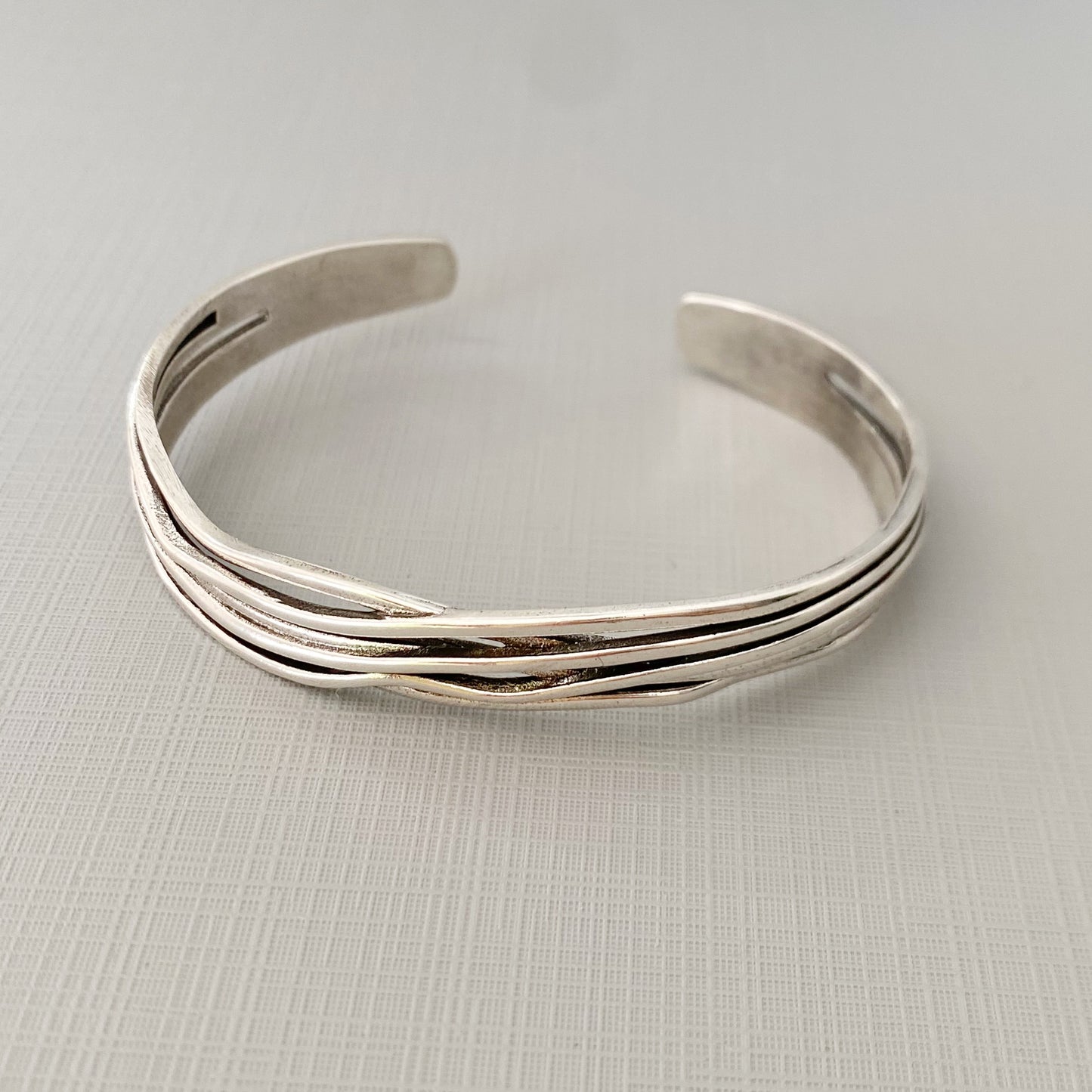 GRUNGE cuff