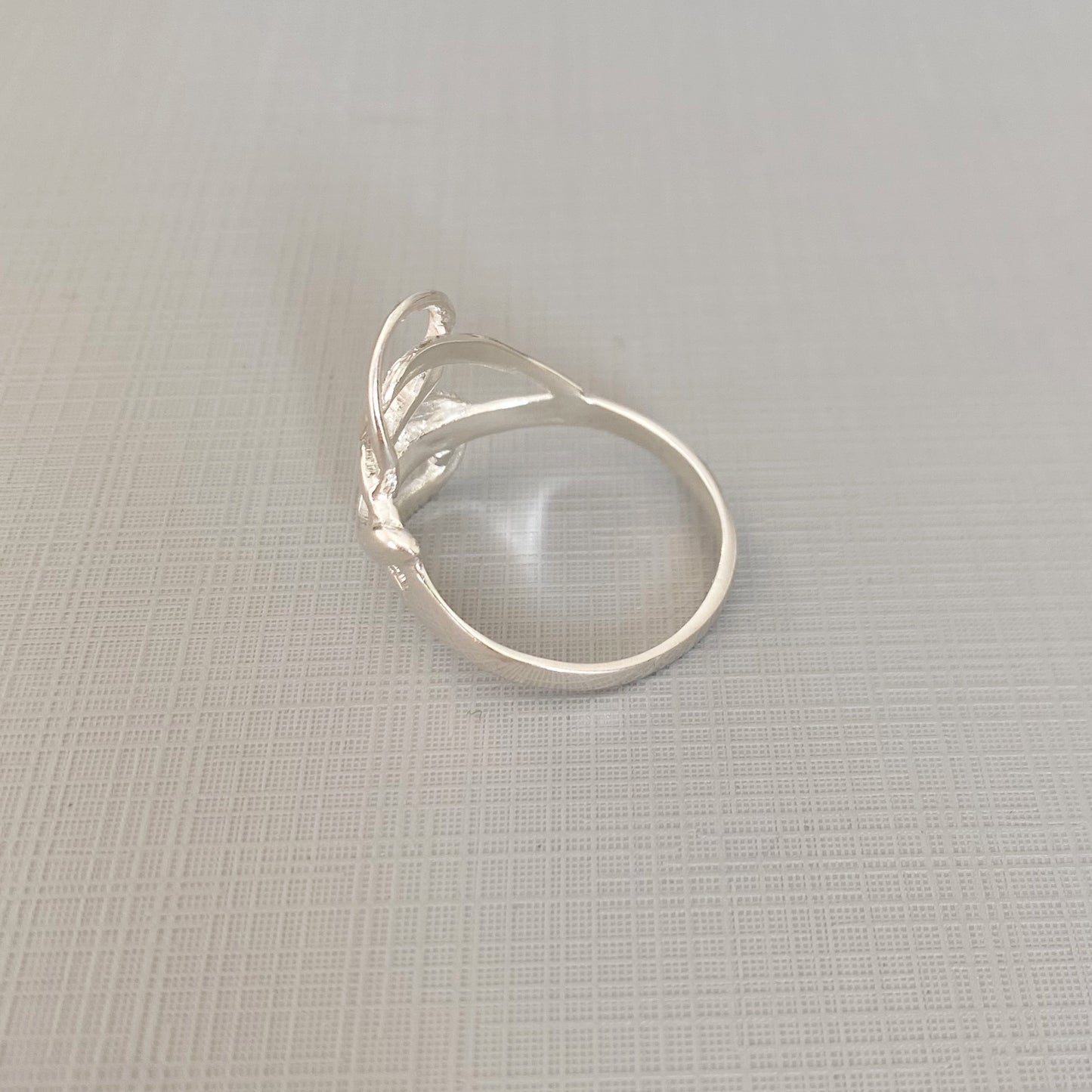 SILVER OVERLAP ring