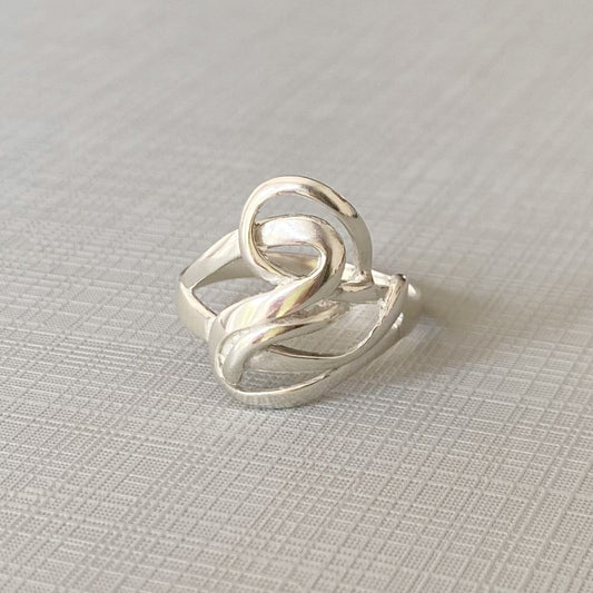 SILVER OVERLAP ring